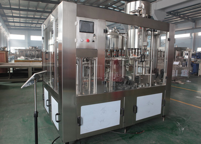 礦泉水沖洗灌裝封口三合一機組